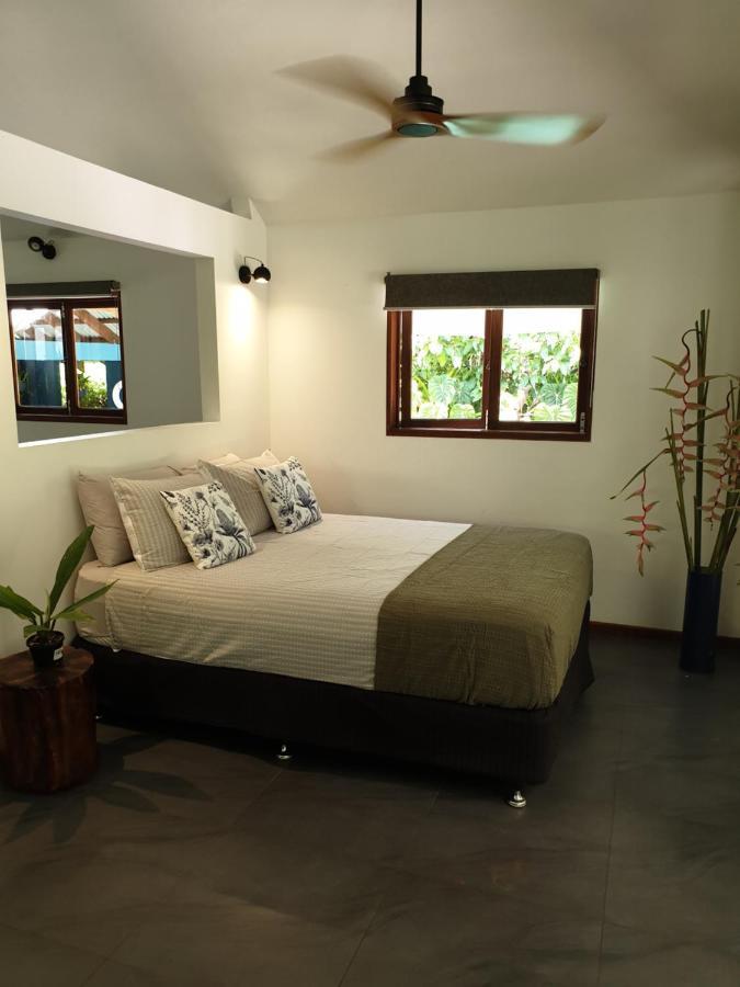 Forest Views Diwan Bagian luar foto